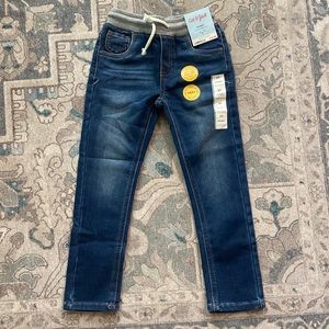 Cat and Jack jeans